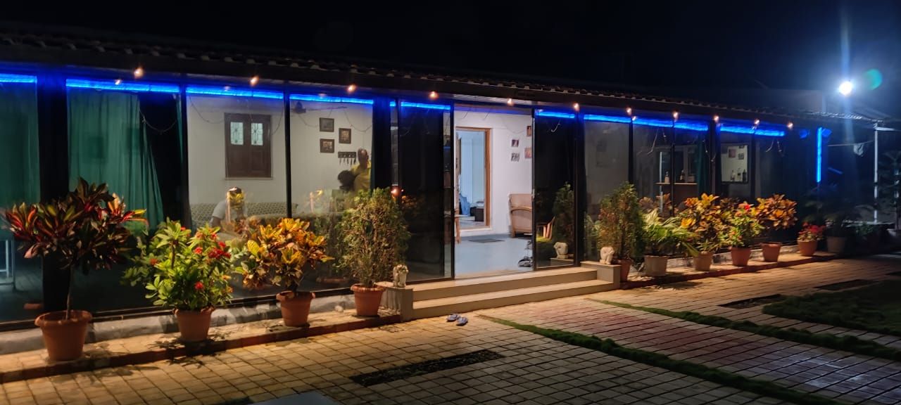 The house in the evening