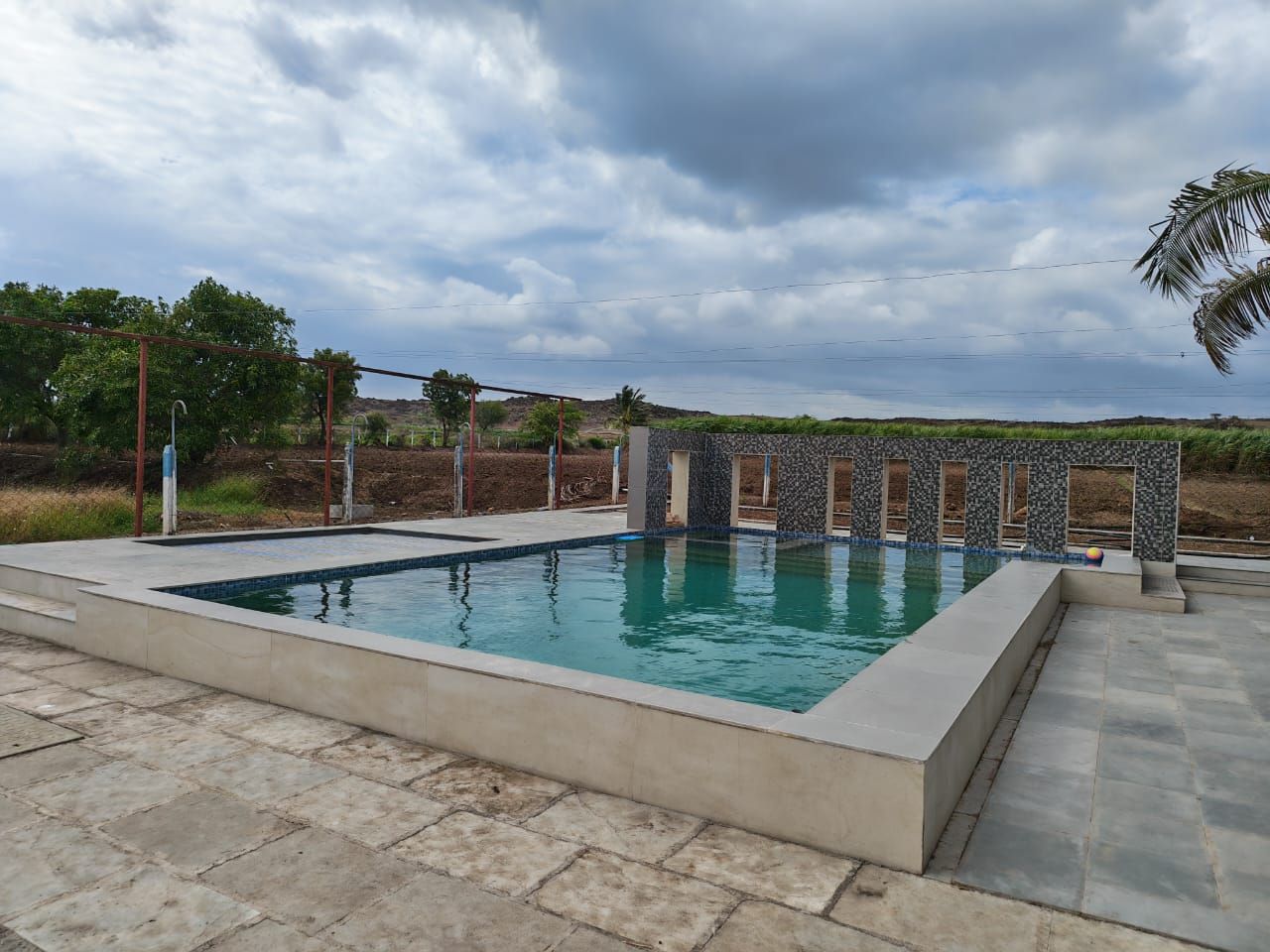 Swimming pool